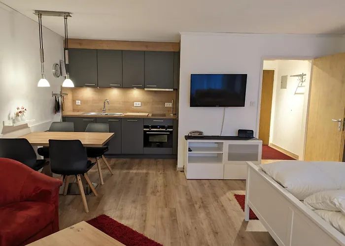 4104 Stilvoll Eingerichtetes Mit Suedbalkon Apartamento Vulpera